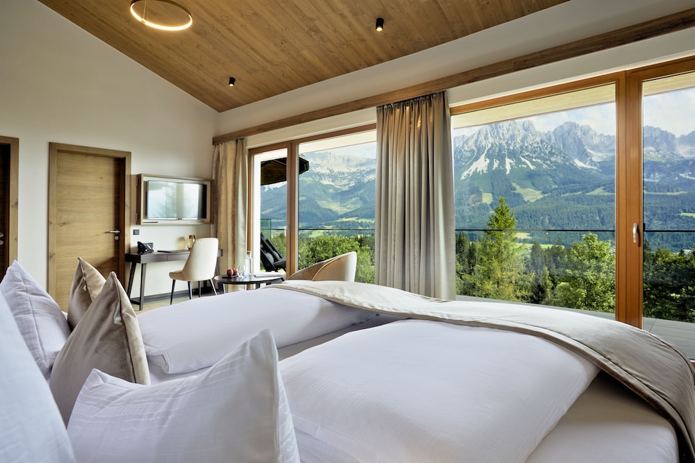 Suite photo 1