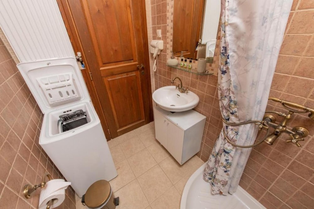 Villa photo 3