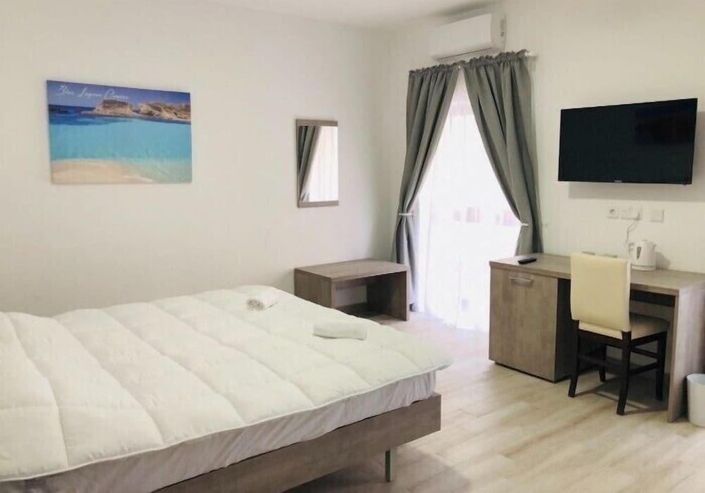 Superior Double Room, Balcony
