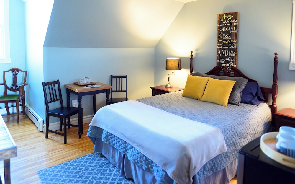 Room (Port) photo 1
