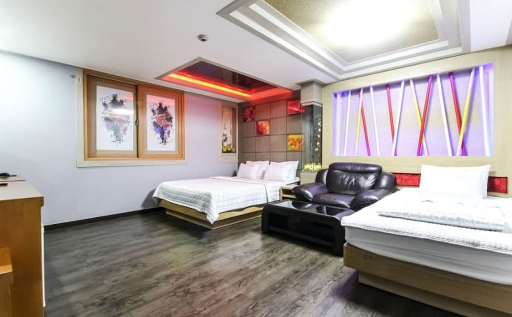 Twin Room photo 1