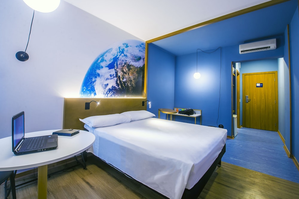 Standard Double or Twin Room, 1 Double Bed - Photo 2