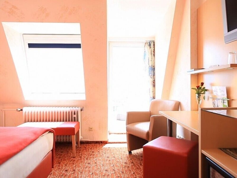 Single Room photo 1