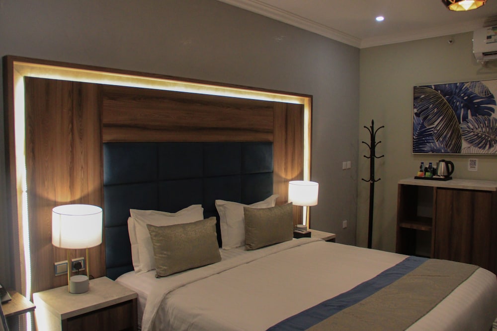 Double or Twin Room - Photo 19