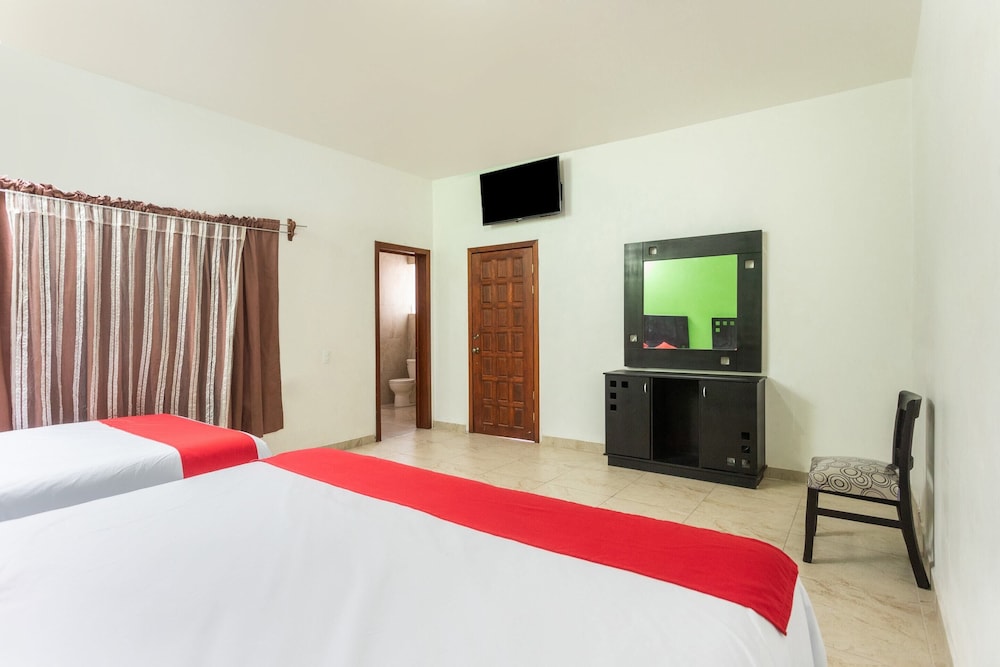 Standard Room, 2 Double Beds - Photo 3