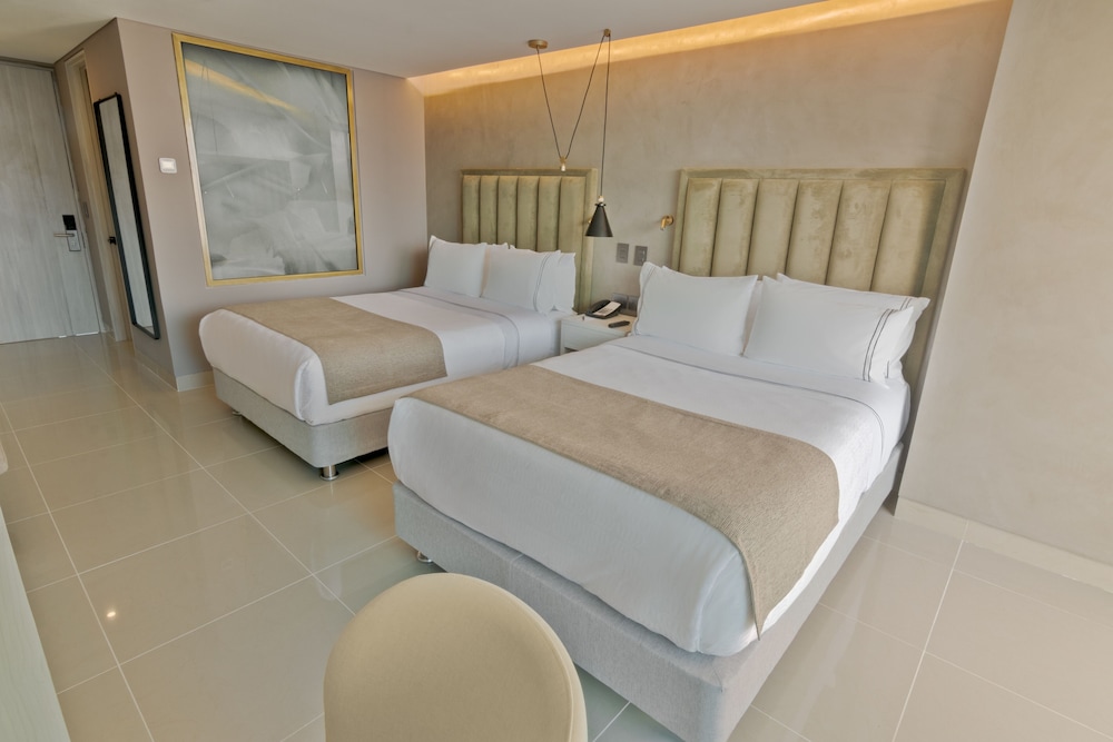 Superior Twin Room, 2 Double Beds photo 2