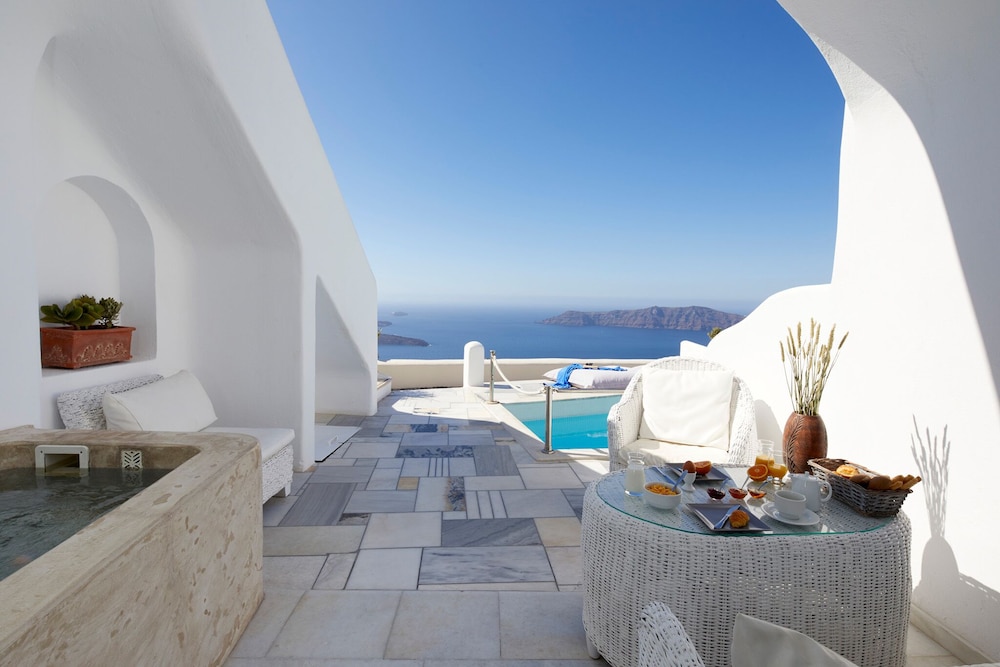 Honeymoon Suite, 1 Bedroom, Jetted Tub, Sea View ( Caldera View) - Photo 6