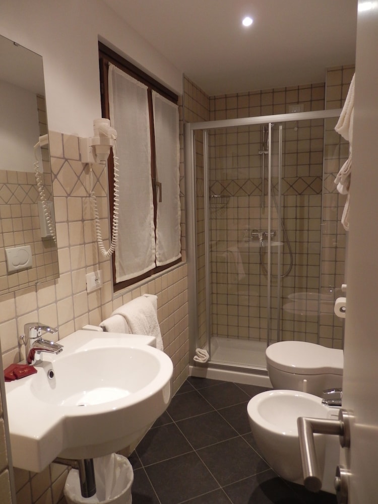 Quadruple Room photo 2
