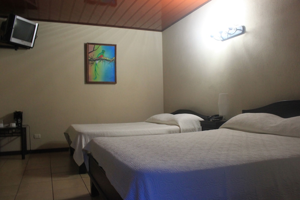 Quadruple Room photo 2