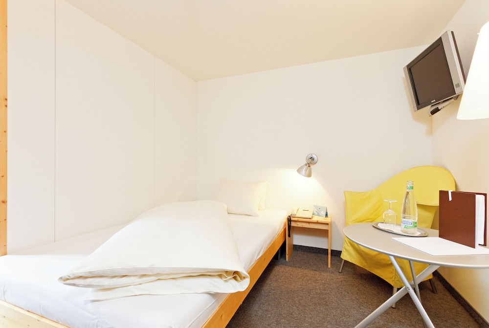Economy Single Room photo 1