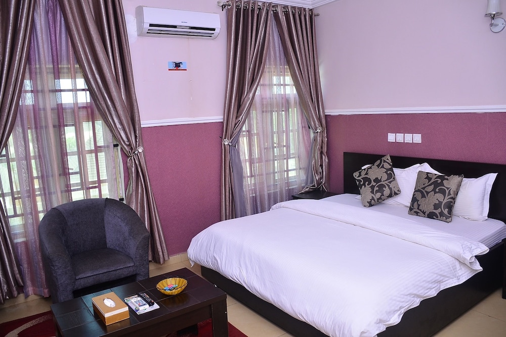 Luxury Room