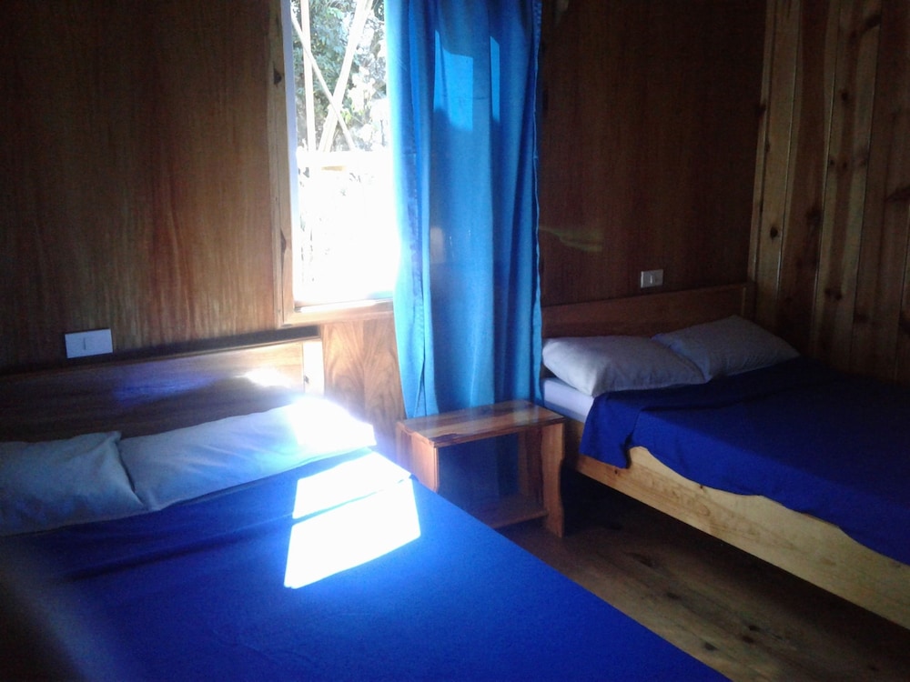 Triple Room, Shared Bathroom