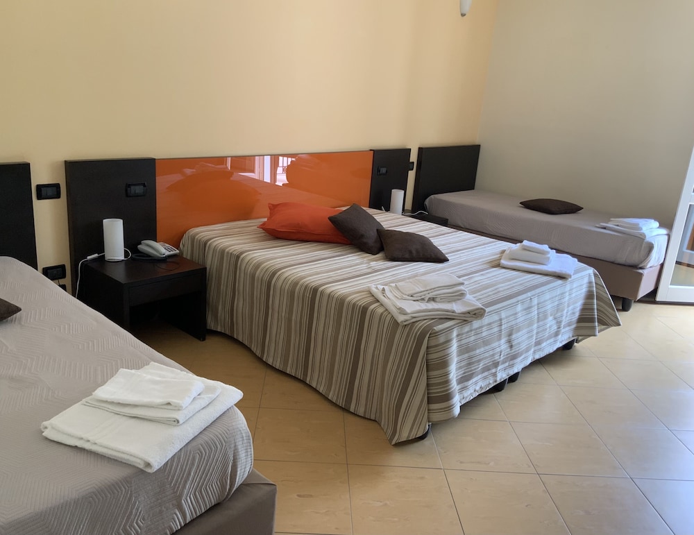 Quadruple Room photo 1