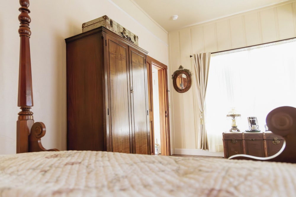 Grand Double Room, 1 Queen Bed photo 2