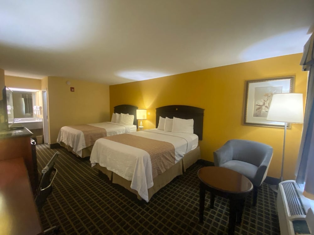 Deluxe Double or Twin Room, 2 Double Beds photo 1