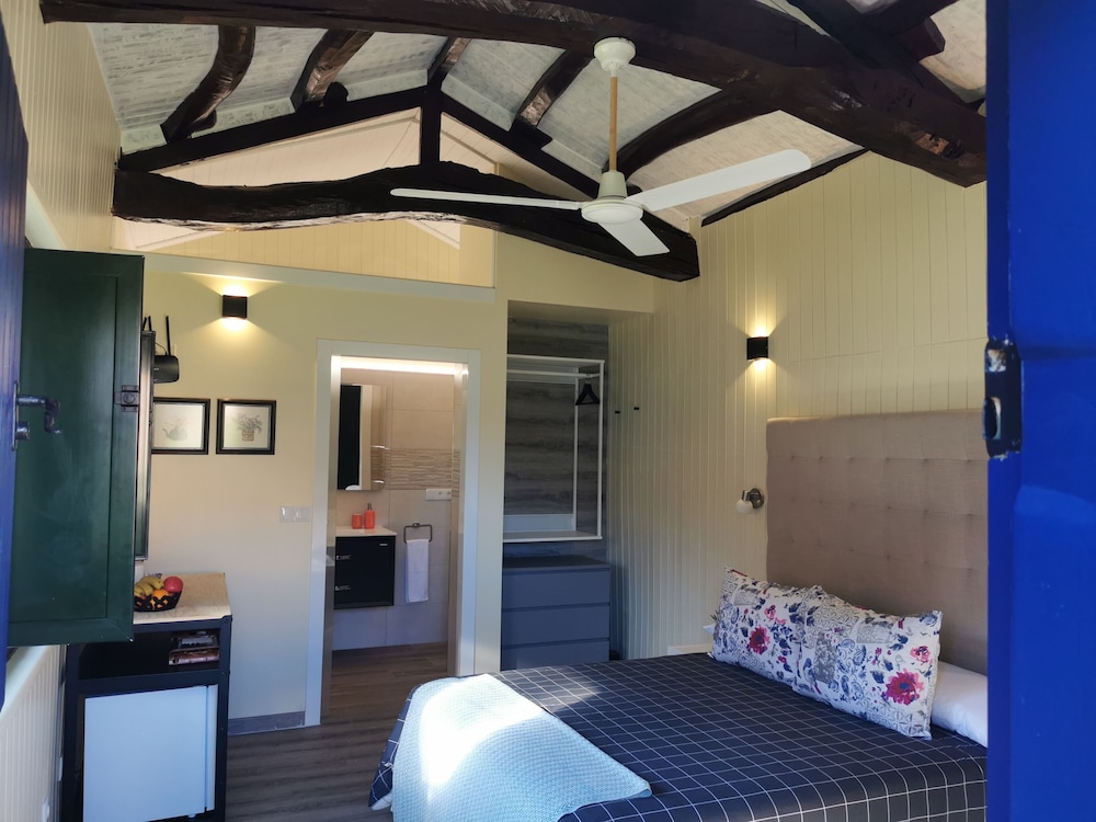 Exclusive Cabin, 1 Queen Bed, Garden View, Garden Area