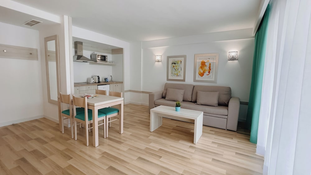 Apartment, 1 Bedroom (Suite 2 Adults + 1 Child), photo 6