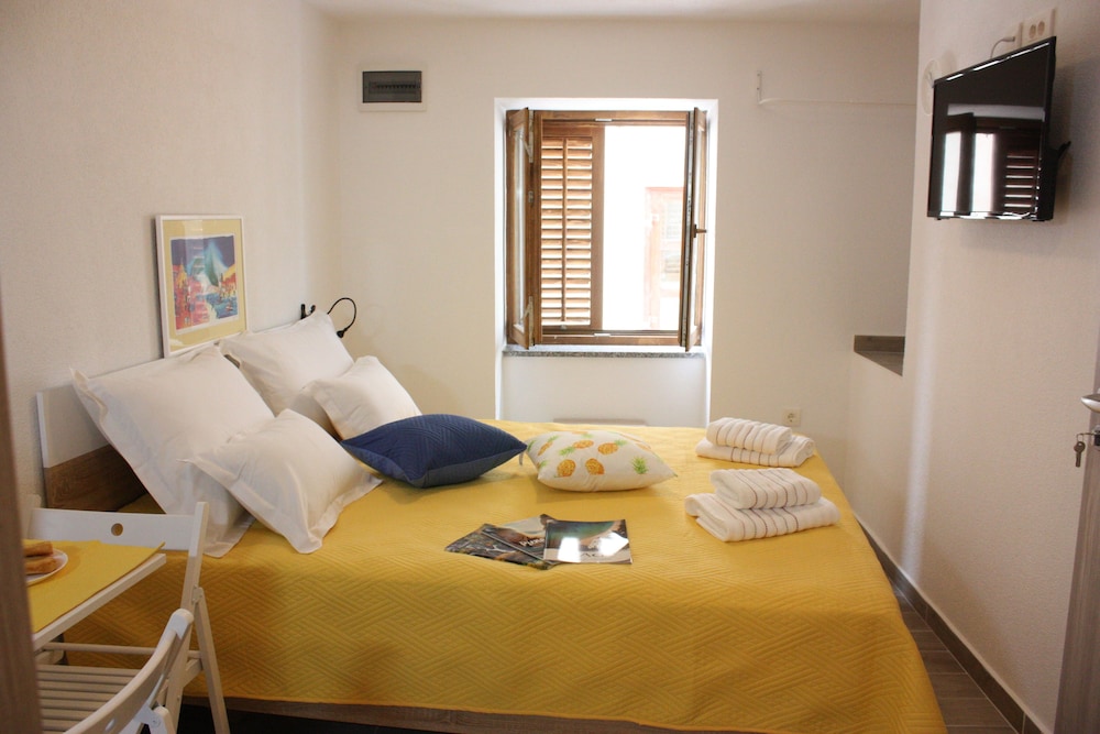 City Room