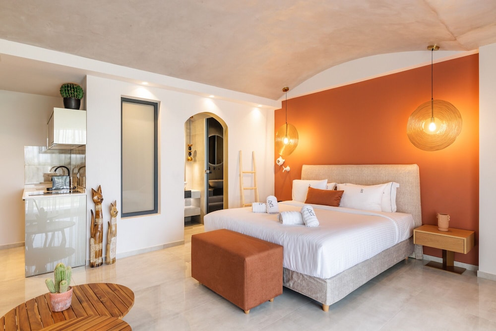 Superior Suite, Garden View