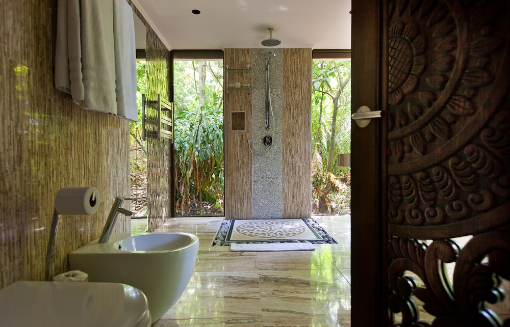 Luxury Villa 4 People photo 3