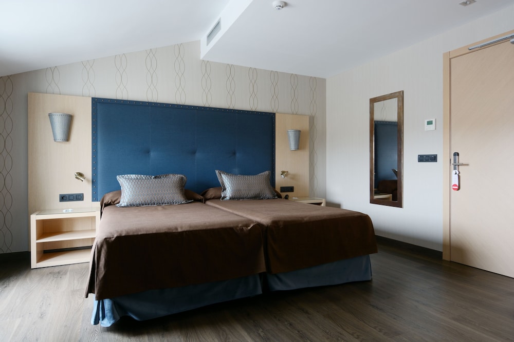Superior Double Room - Photo 2