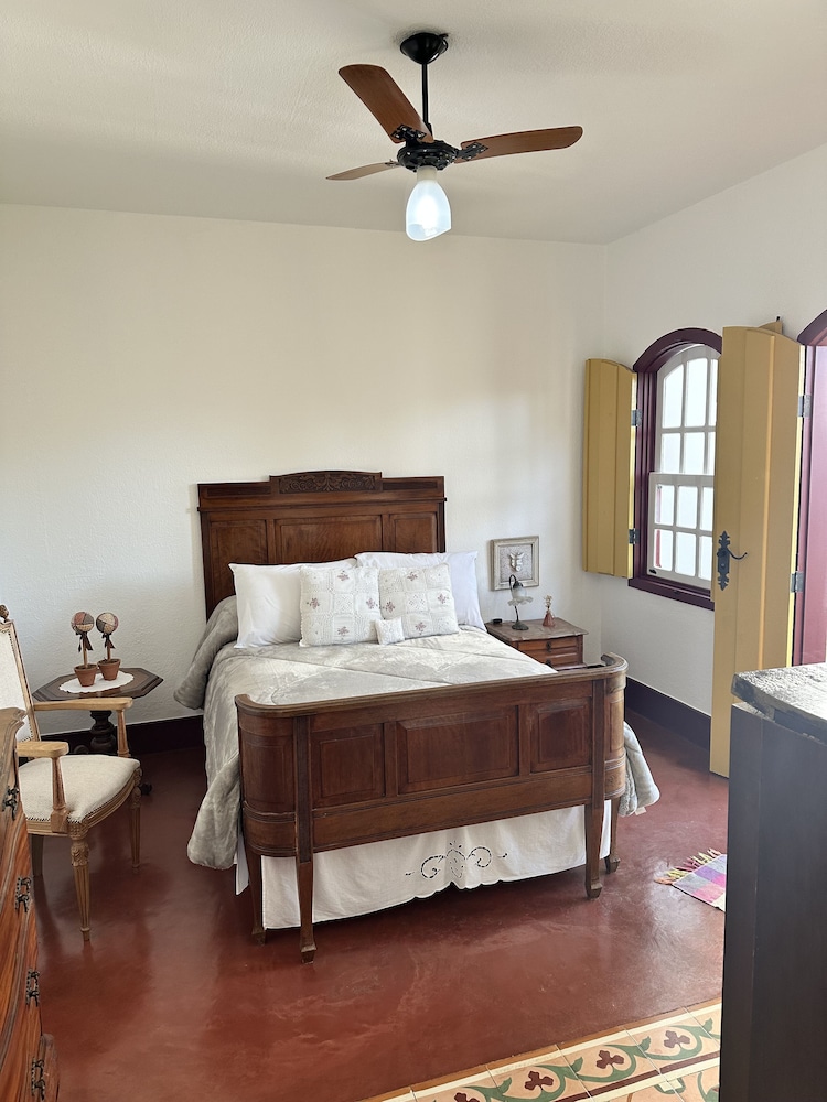 Room photo 2