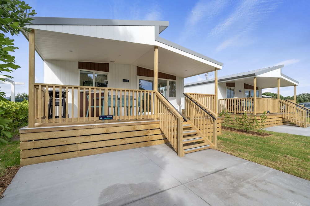 Deluxe Cabin