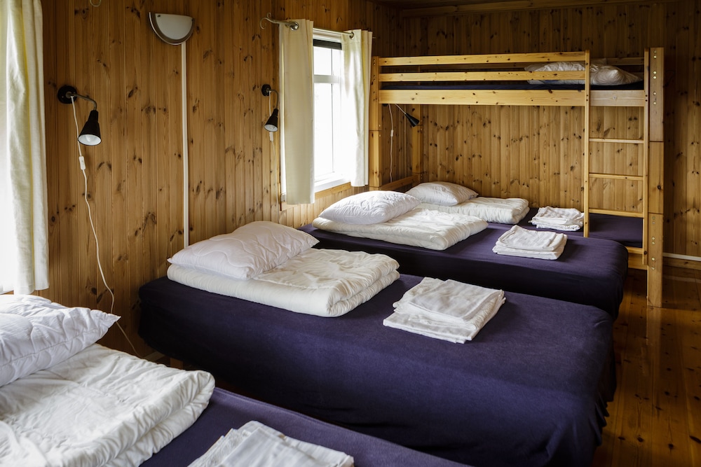 Room, Shared Bathroom (5 beds) photo 1