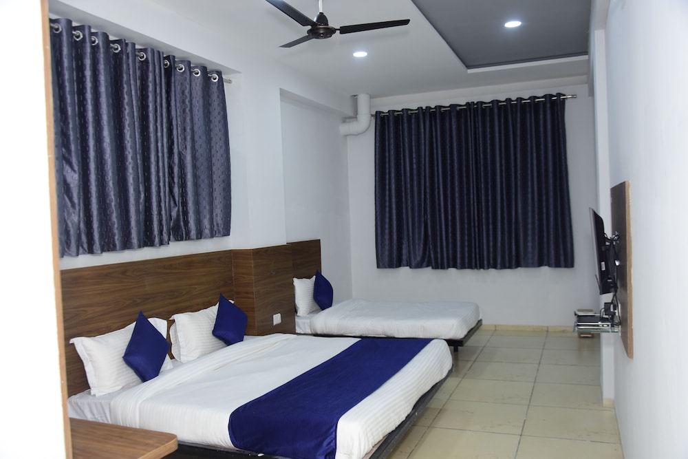 Deluxe Triple Room photo 1