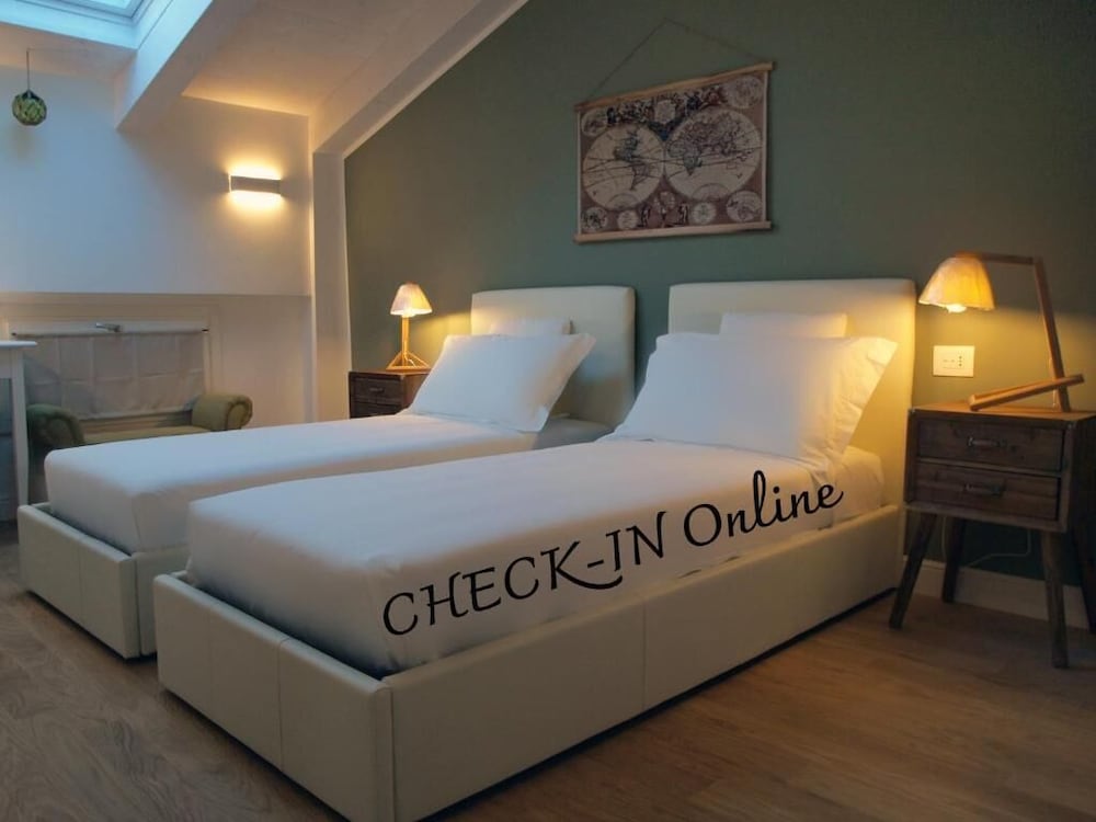 Twin Room, City View