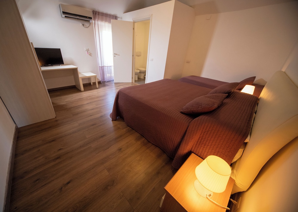 Triple Room, Private Bathroom