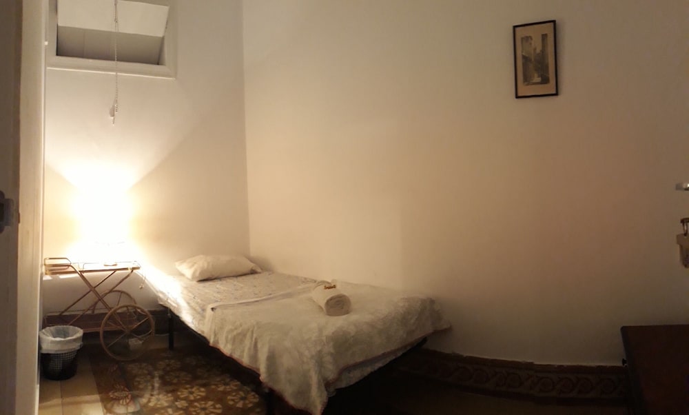 Habitación Individual Económica