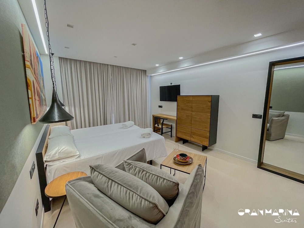 Deluxe Studio Suite (Cuba)