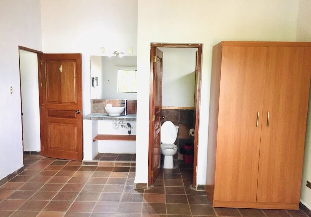 Deluxe Quadruple Room, 2 Double Beds, Non Smoking photo 2