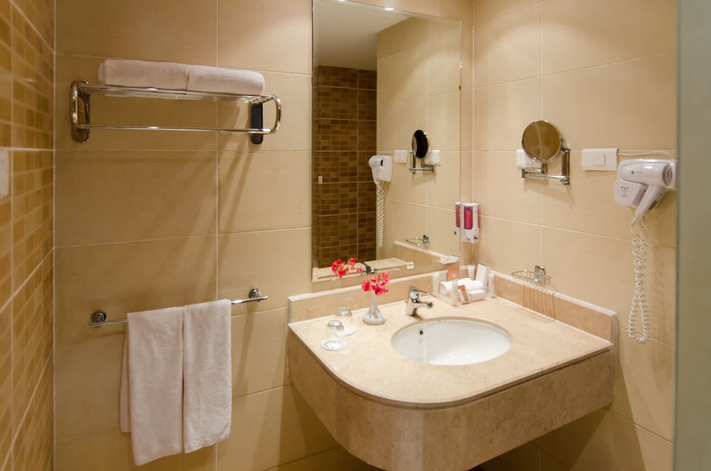 Presidential Suite for Egyptians & Residents only photo 3