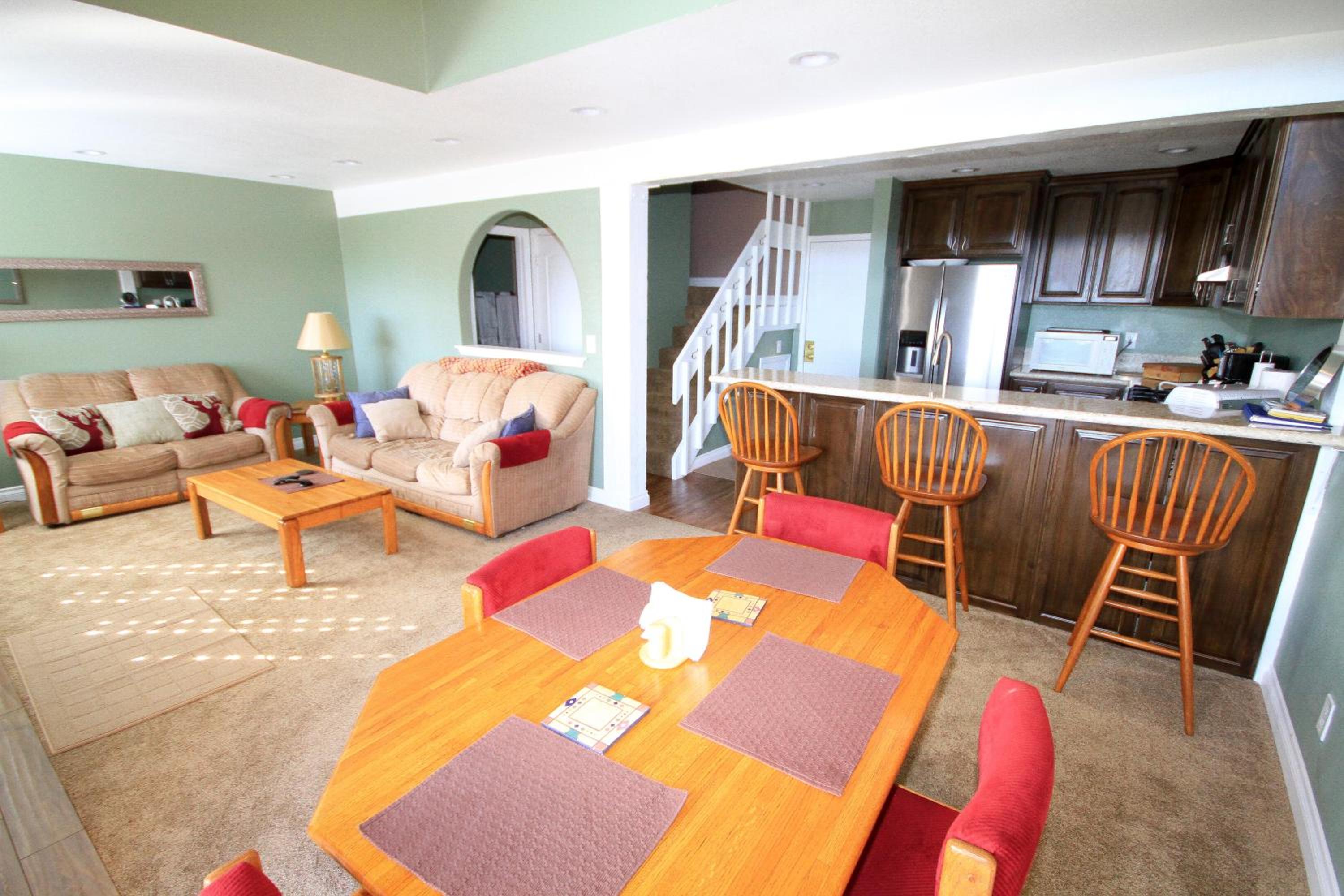 Apartment photo 1