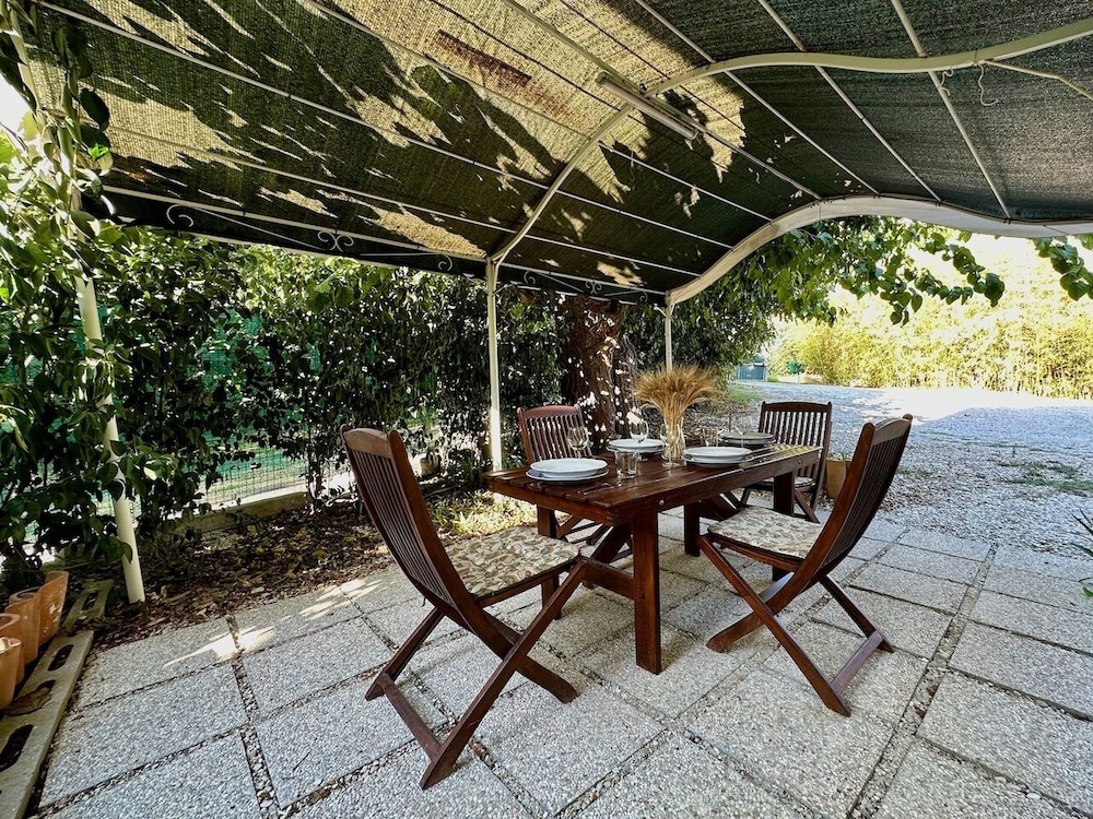 House, 1 Bedroom, Patio, Garden View photo 3