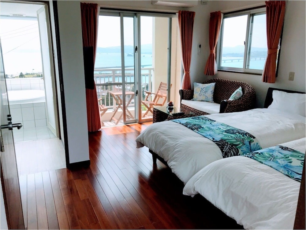 Standard Twin Room, Sea View (203)
