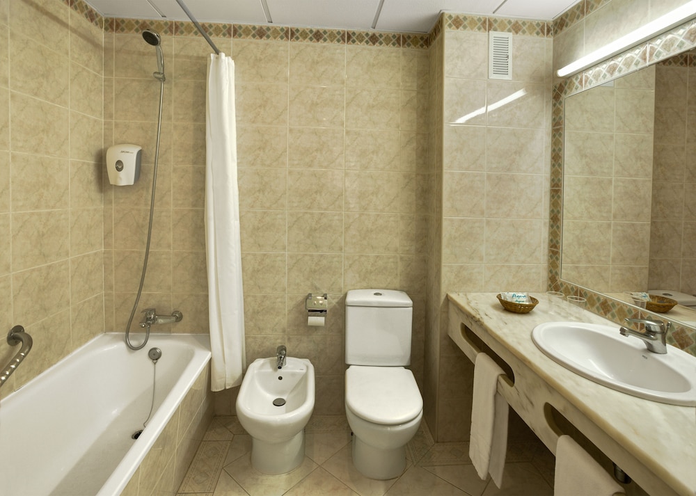 Available room