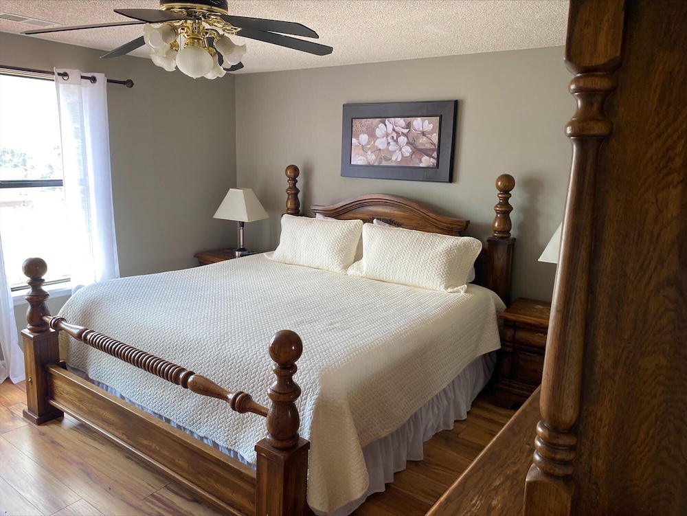 Cabin, 3 Bedrooms photo 1