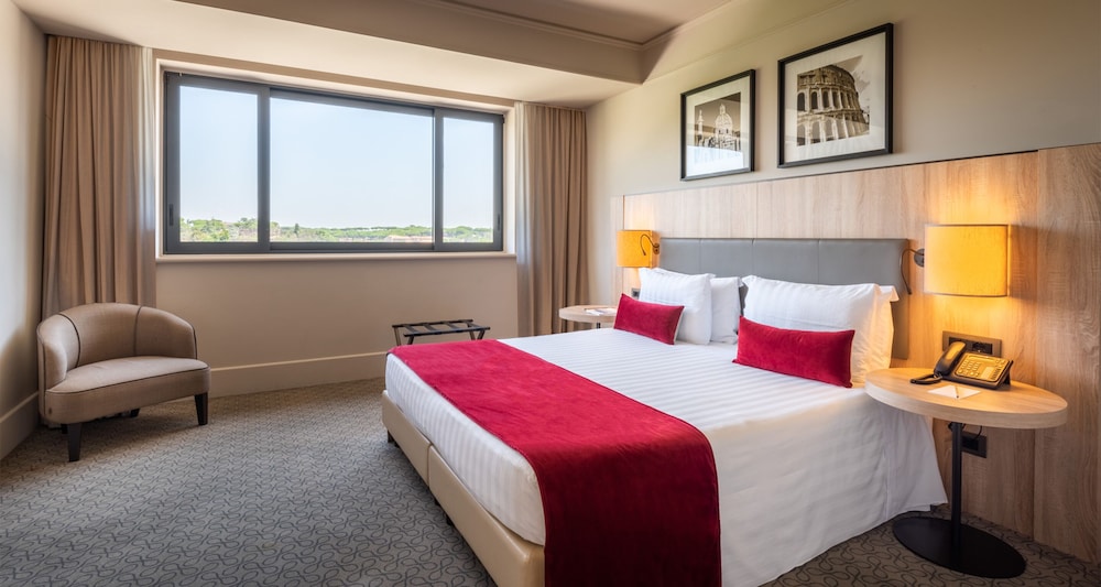 Deluxe Double Room, 1 Bedroom - Photo 2