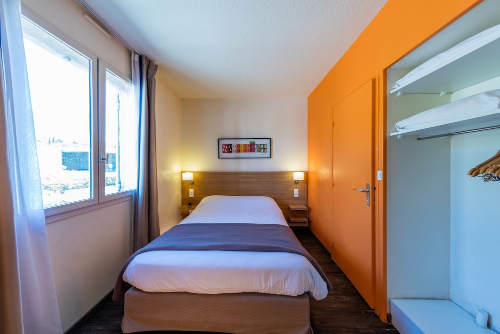 Standard Room - Photo 3