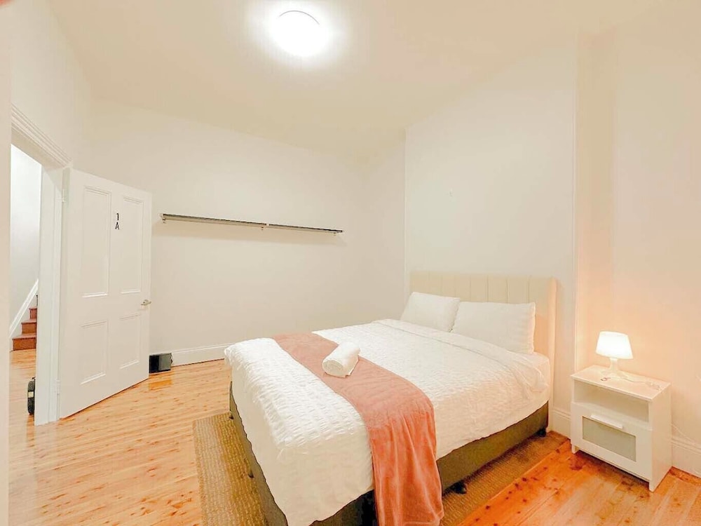 Economy Room photo 1