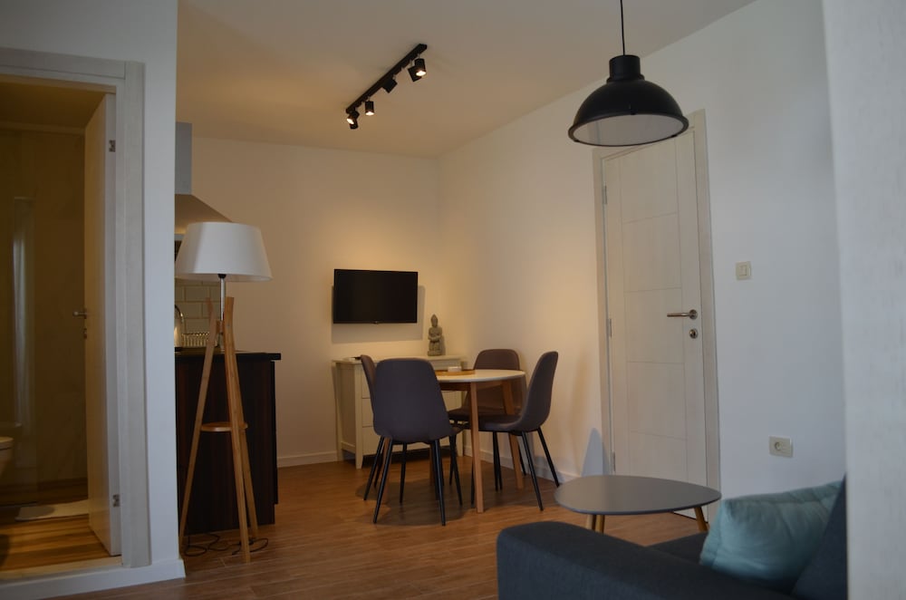 Design Apartment, 1 Queen Bed with Sofa bed photo 1