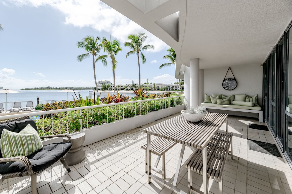 Family Waterfront Townhouse photo 3