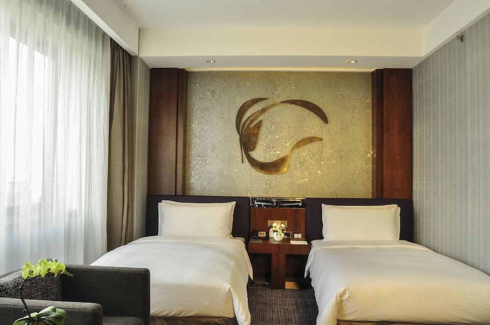 Premier Room