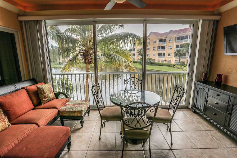 Condo (2 Bedrooms)