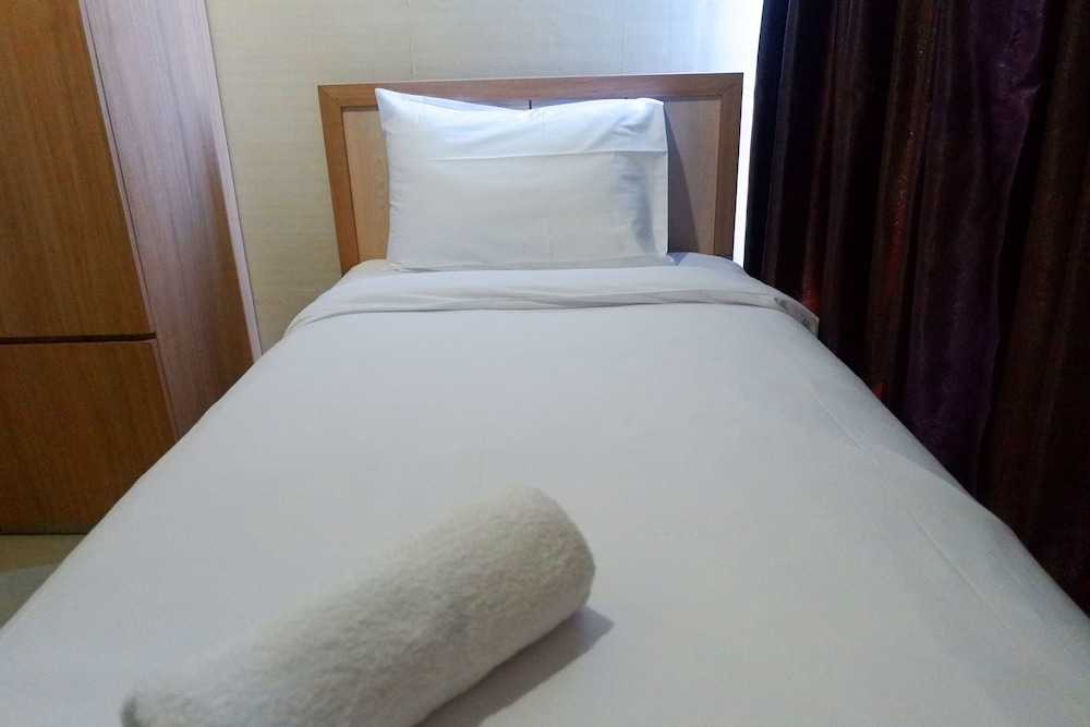 Room - Photo 4