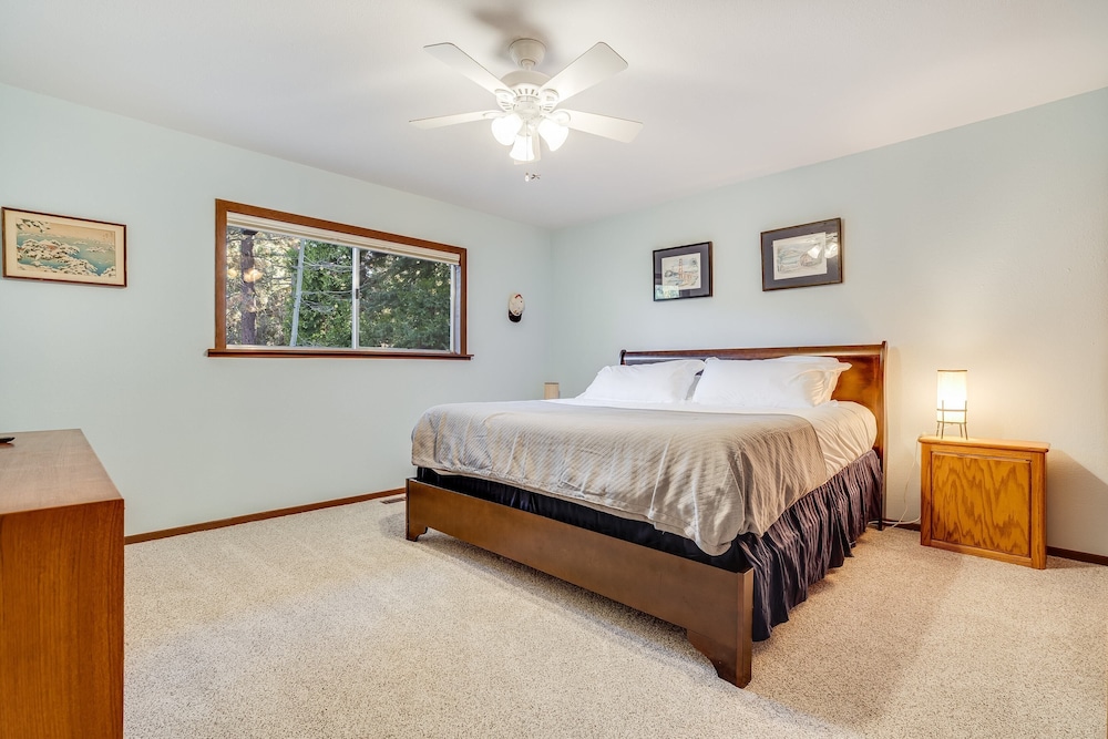 House (4 Bedrooms) photo 2