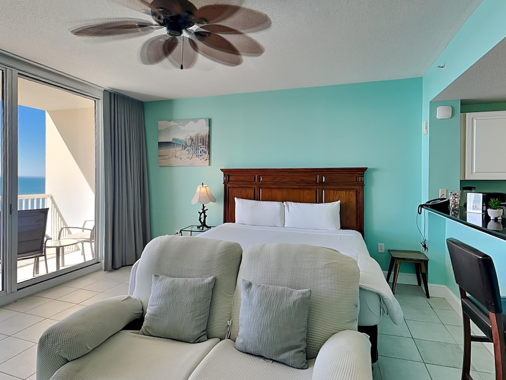 Condo, Ocean View (T1 2108 - No Pets)